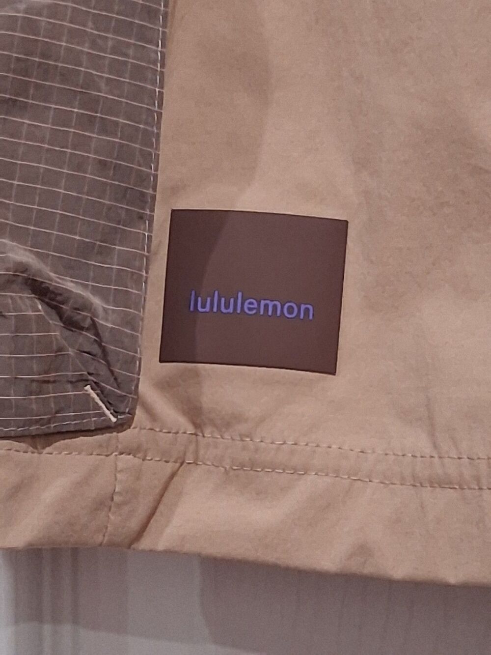 Lululemon Shorts Womens 4 Tan Detours Welcome Utility Cargo Outdoor Hiking Nylon - Picture 12 of 12